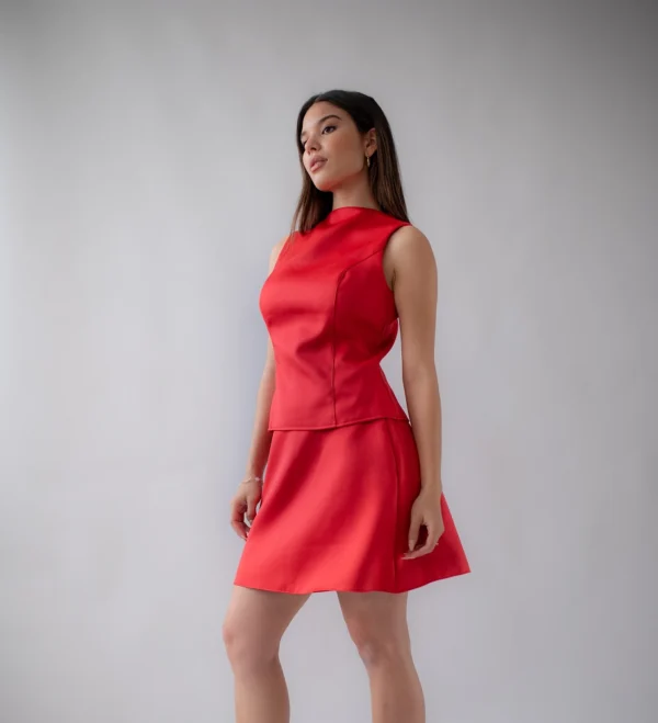 Two Matching Red Pieces - Image 3